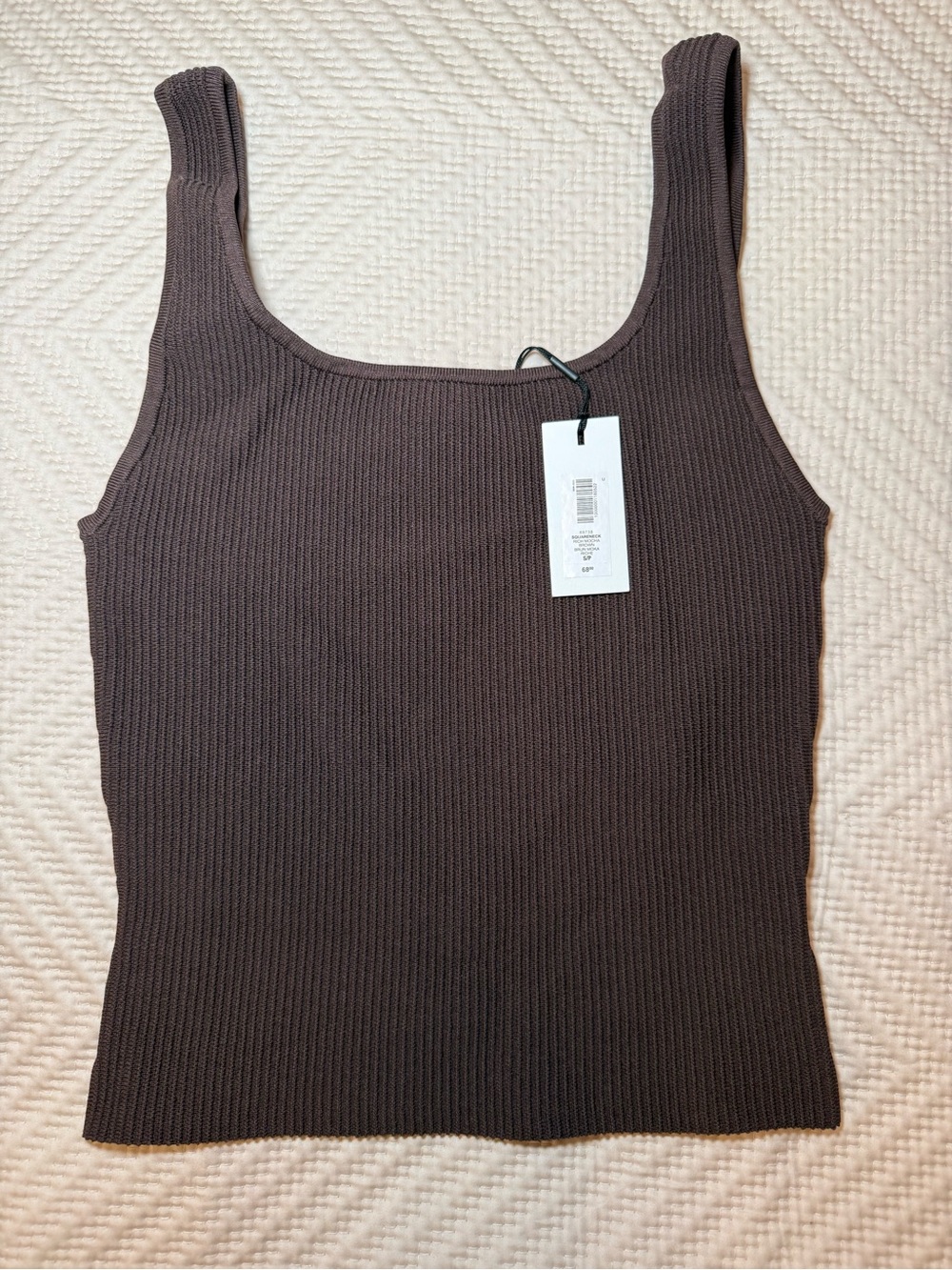 Aritzia Scoop tank
